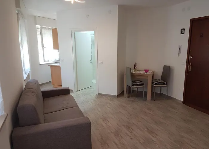 Giuchry Apartment
